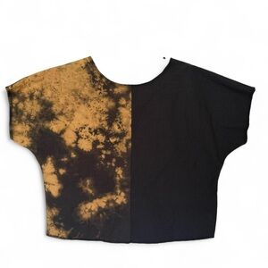 black and brown tan tie-dye split contrast cropped tee